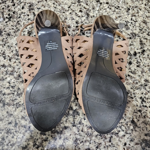 Nine West Tan Sandal Heels - Picture 4 of 7